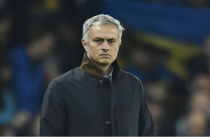 Man United Prepare for Chelsea Test