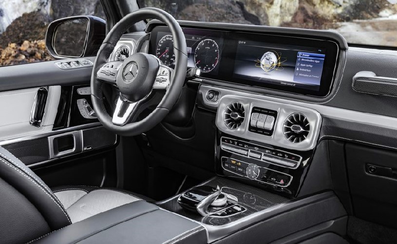 Mercedes-Benz G-Class Interior