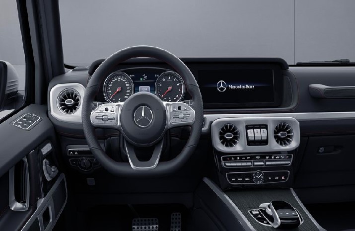 Mercedes-Benz G-Class Interior